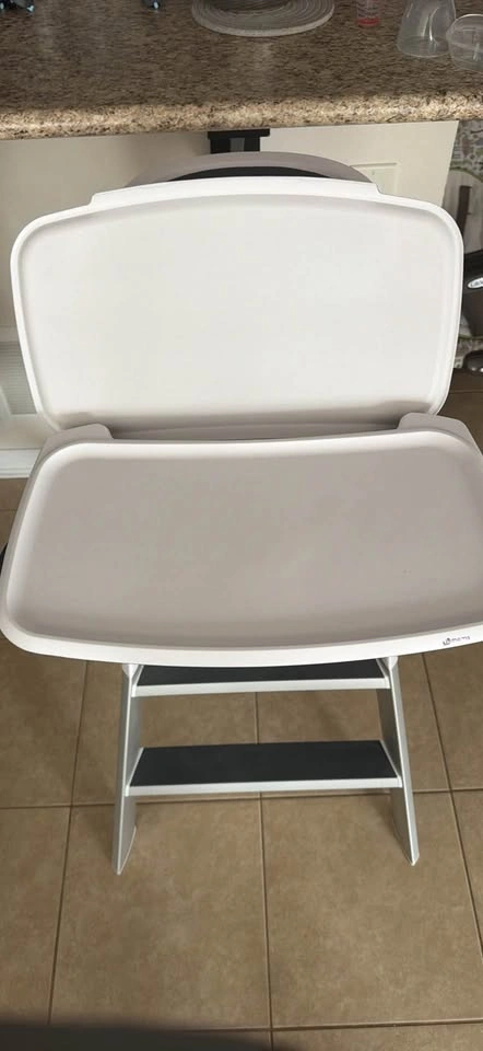 4moms High Chair – Excellent Condition - photo 3