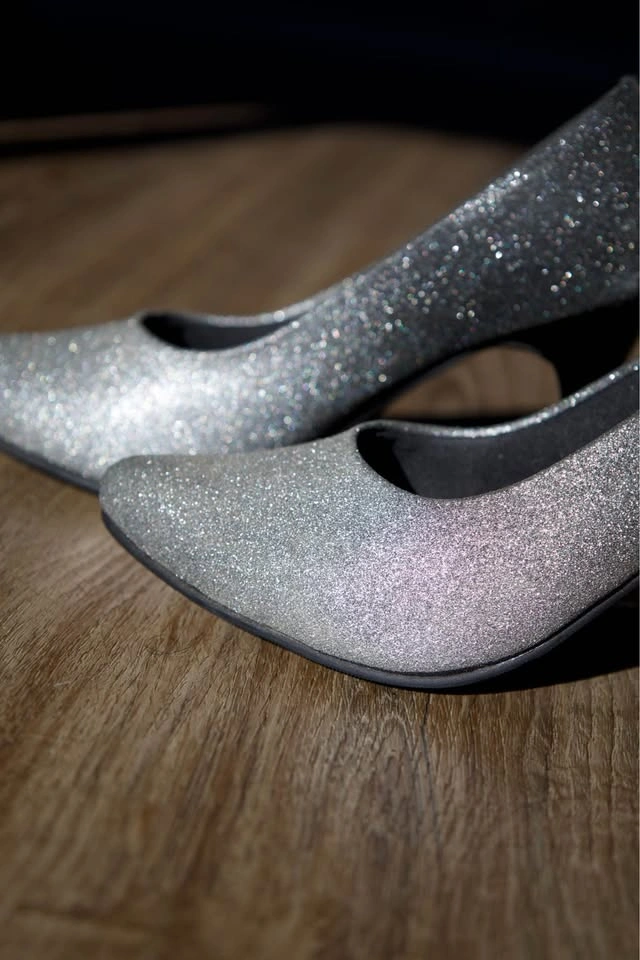 Silver Glitter Pumps - photo 2