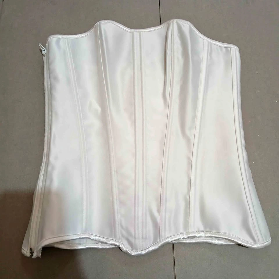 ⚽ White Corset