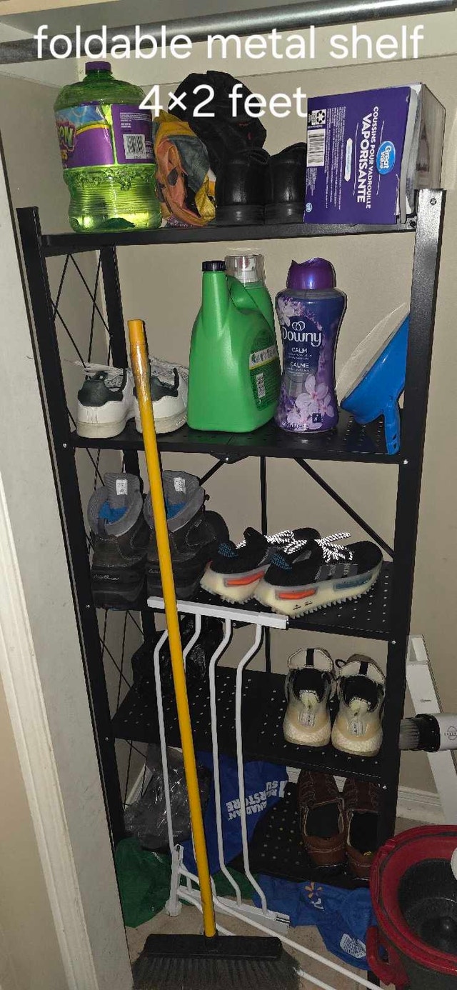 storage shelves - photo 2