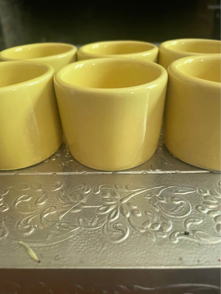 CHARMING YELLOW 2oz CERAMIC RAMEKINS - BRAND NEW SET OF 6 - photo 2