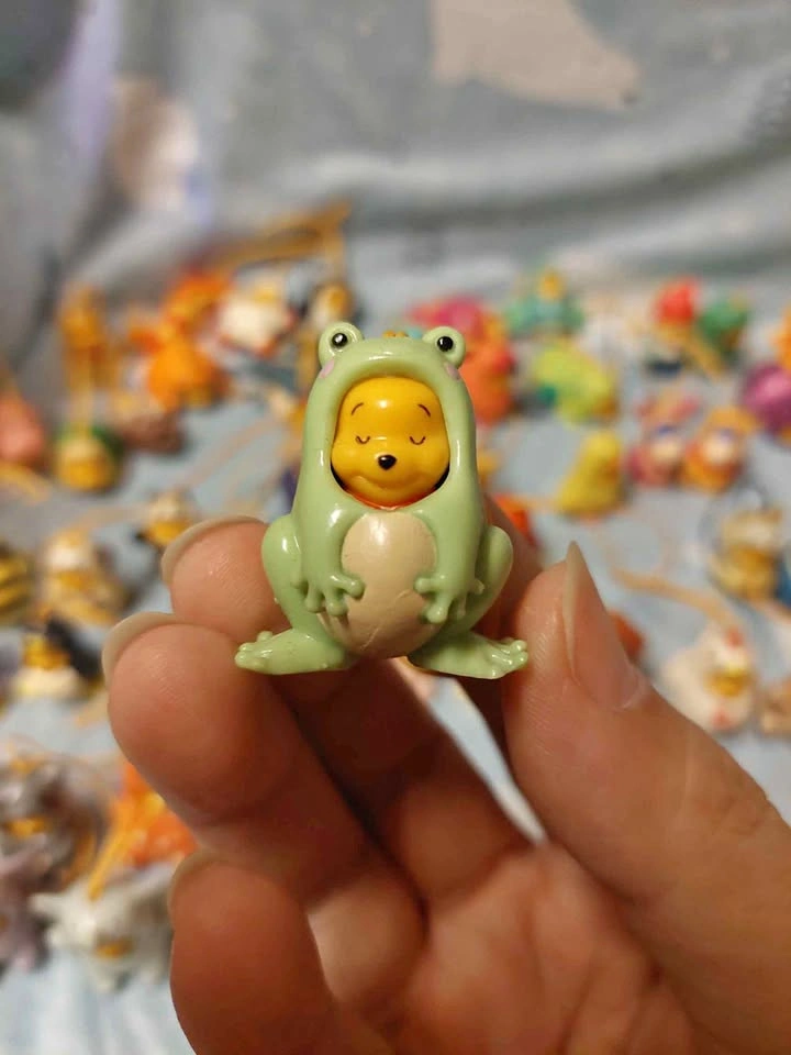 ⚽️ Peek-a-Pooh - Vintage Charm! RARE Frog Pooh, Series 1!!