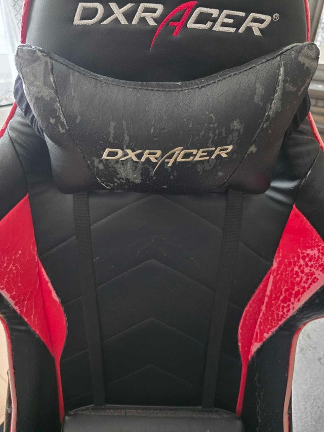 DXRacer Gaming Chair - photo 5