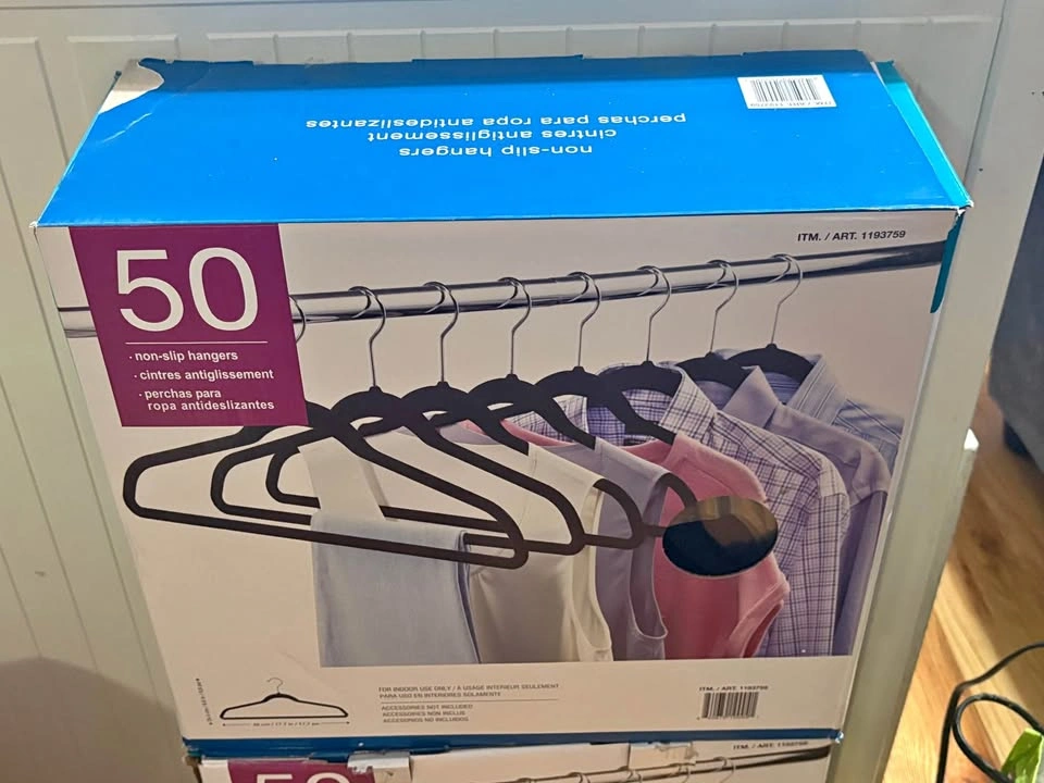 Velvet black Hangers