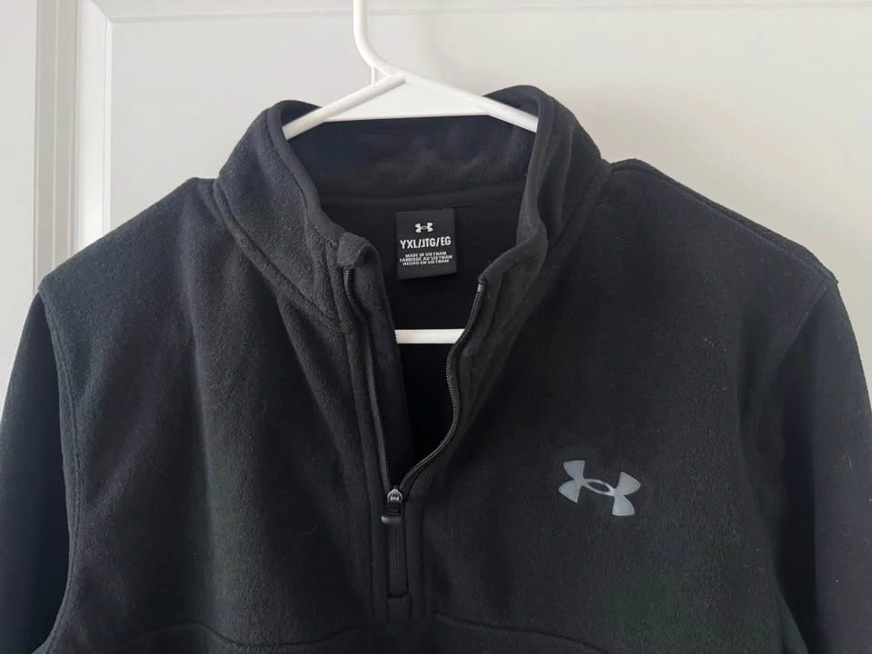 Under Armour Boys' UA Fleece ¼ Zip Size YXL⚽️ - photo 3