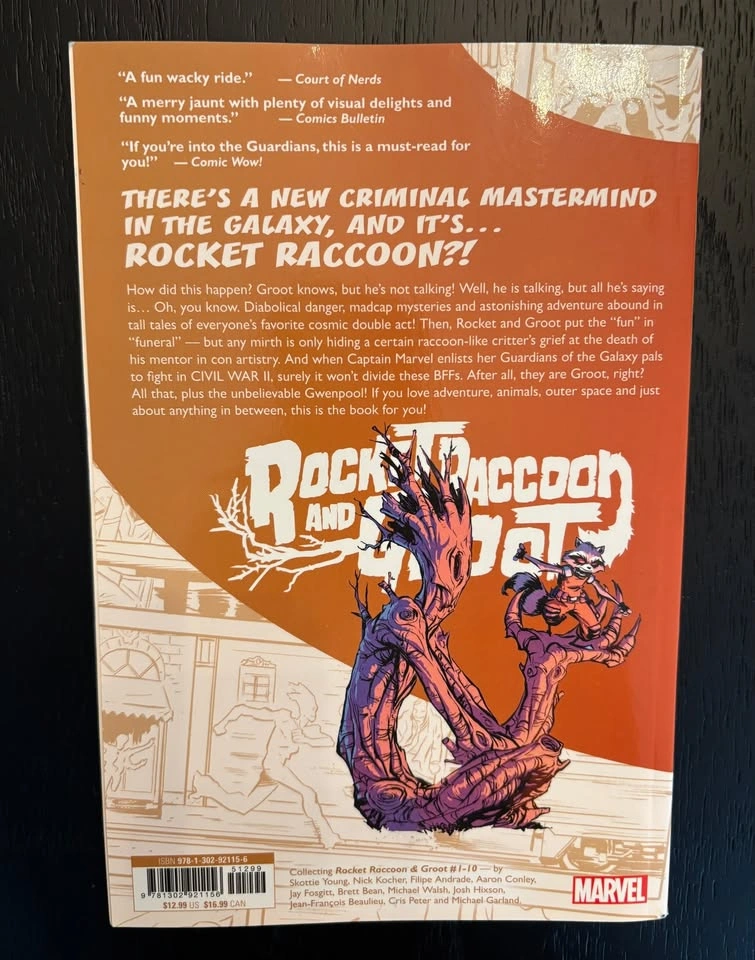 Rocket Raccoon and Groot Book - Paperback ⚽️ - photo 2