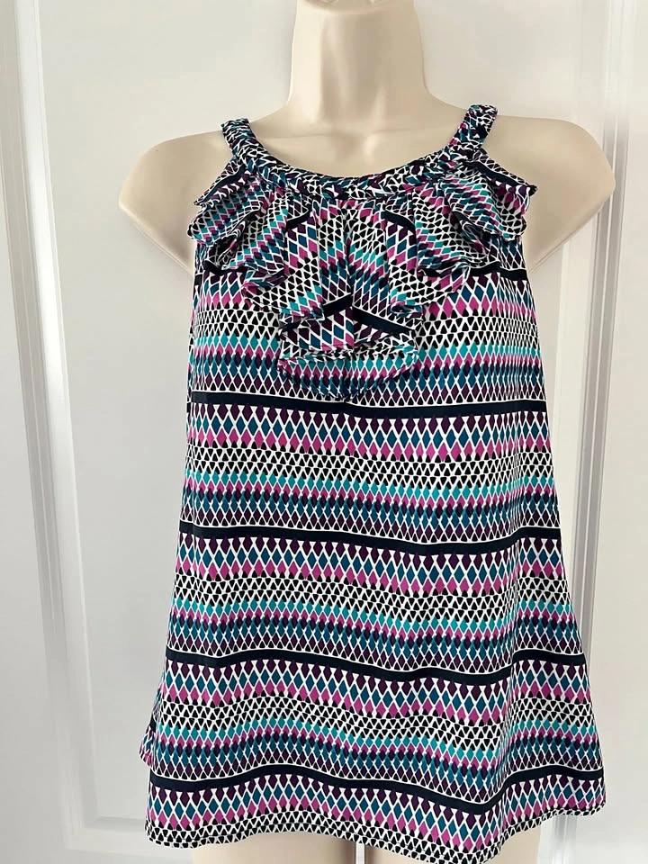 Gorgeous Banana Republic Halter Neck Ruffle Blouse ~ Medium  ⚽️