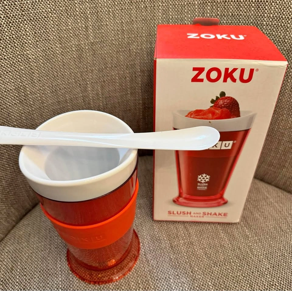 Zoku Slush and Shake Maker, Red ⚽️