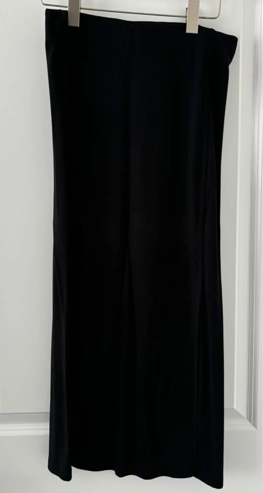 ANN TAYLOR LOFT Women's Black Pull-on Skirt Stretch Knit - SP⚽️ - photo 3