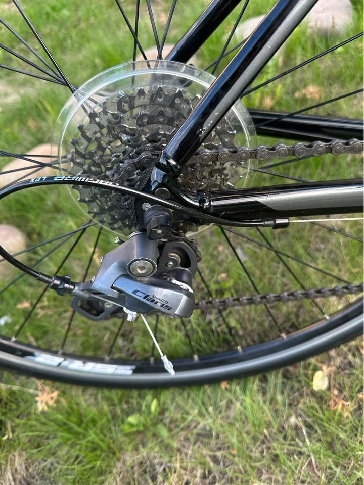 Giant Contend 3 Road Bike Small - photo 2