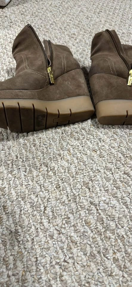 Isola Suede Booties 7 - photo 4