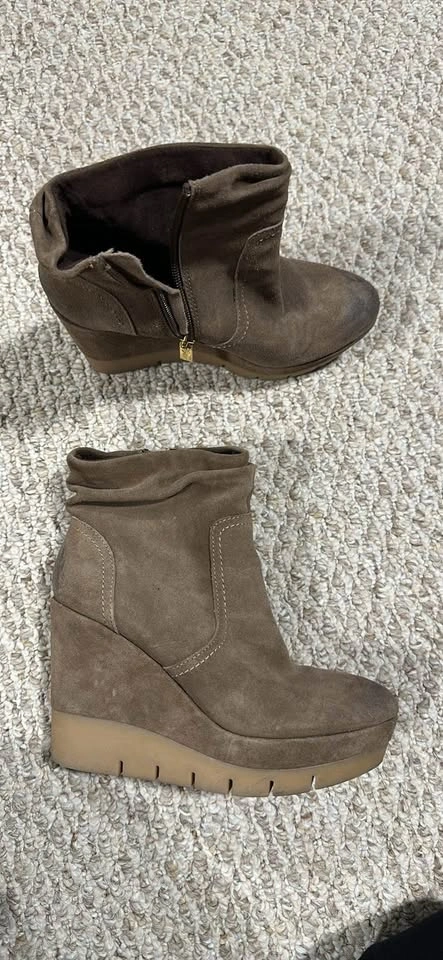 Isola Suede Booties 7 - photo 5