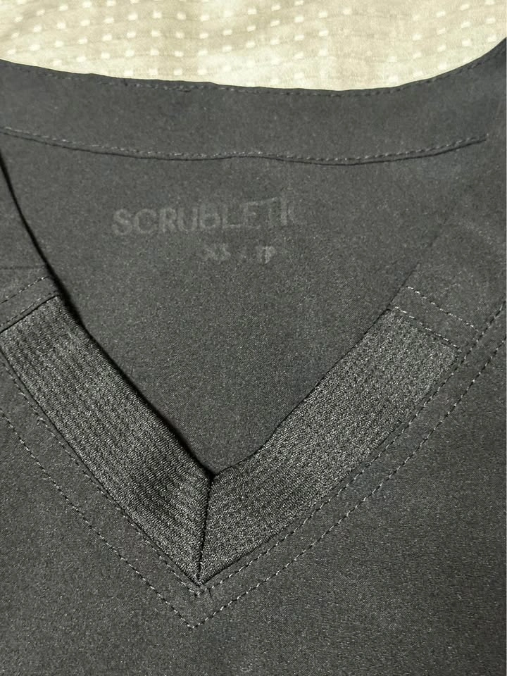 Scrubletics Scrub Top - photo 2