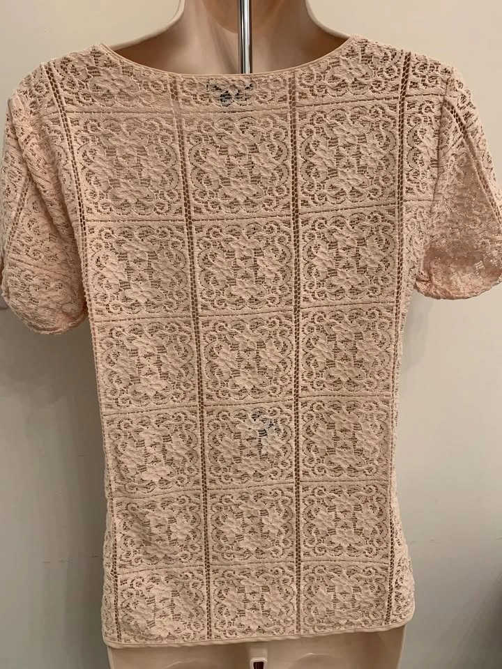 Gorgeous Ann Taylor Lace Blouse ~ Size XS⚽️ - photo 3