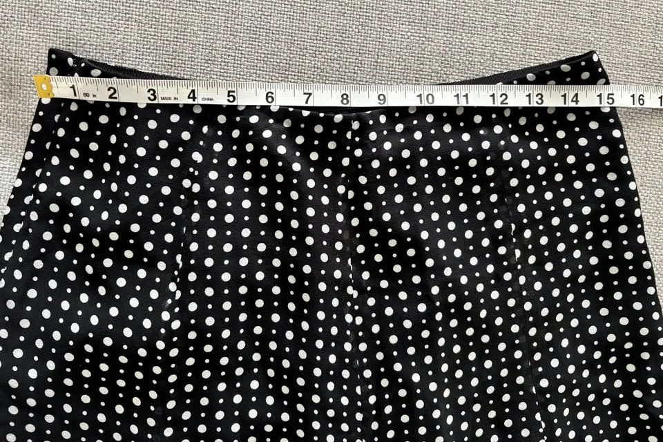EXPRESS Black Polka Dot Lined Silk Skirt ~ Size 6 *NEW*⚽️ - photo 5