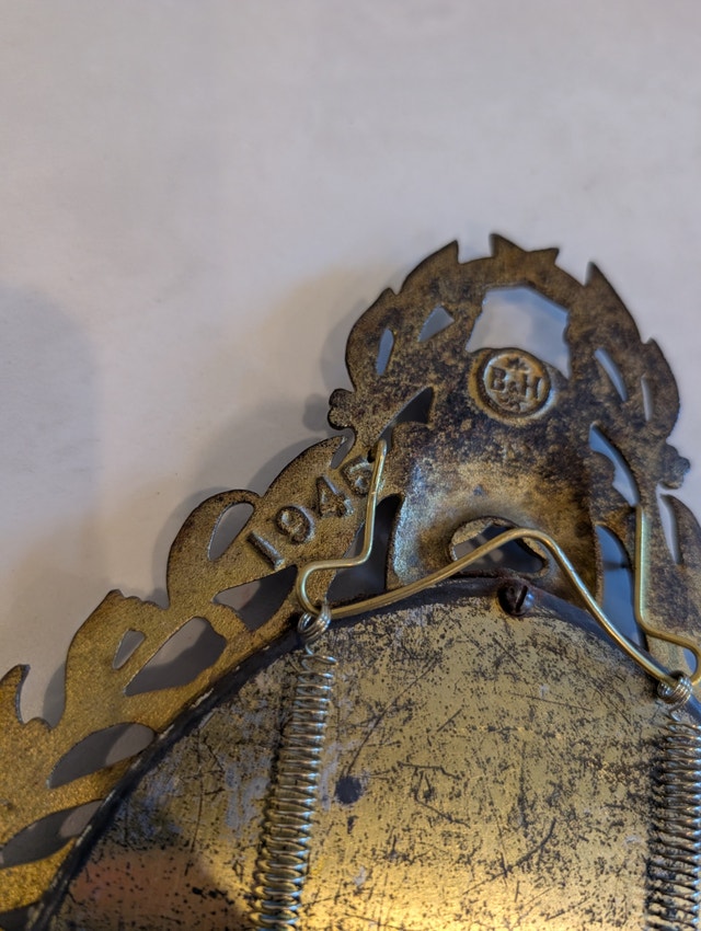 Vintage Bradley & Hubbard Brass Hand Mirror – Circa 1945 - photo 5