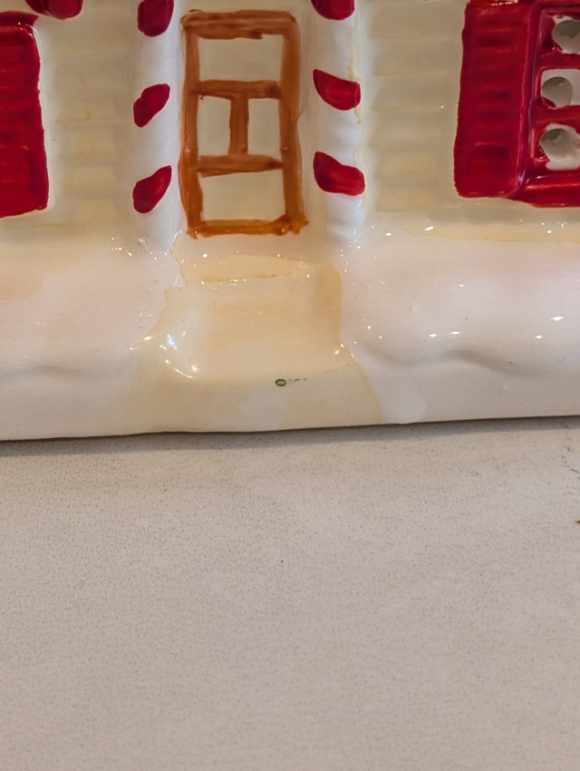 Christmas Village Ceramic House Tealight lit - photo 2