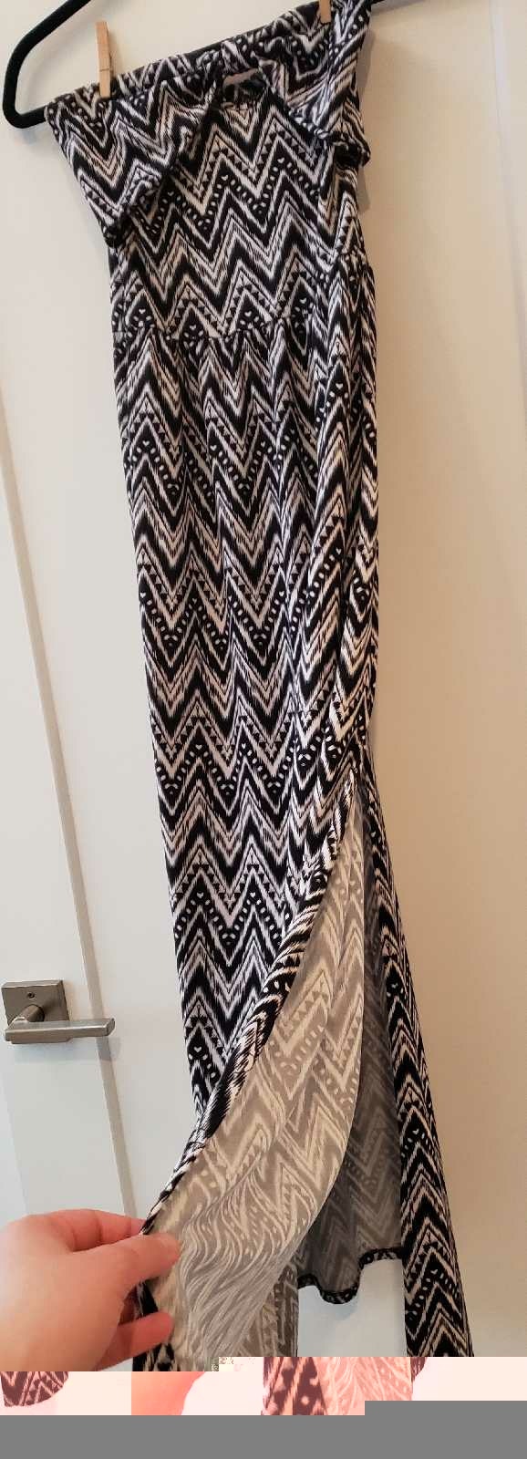 Ardene women's size small black and white women's maxi dress - photo 2