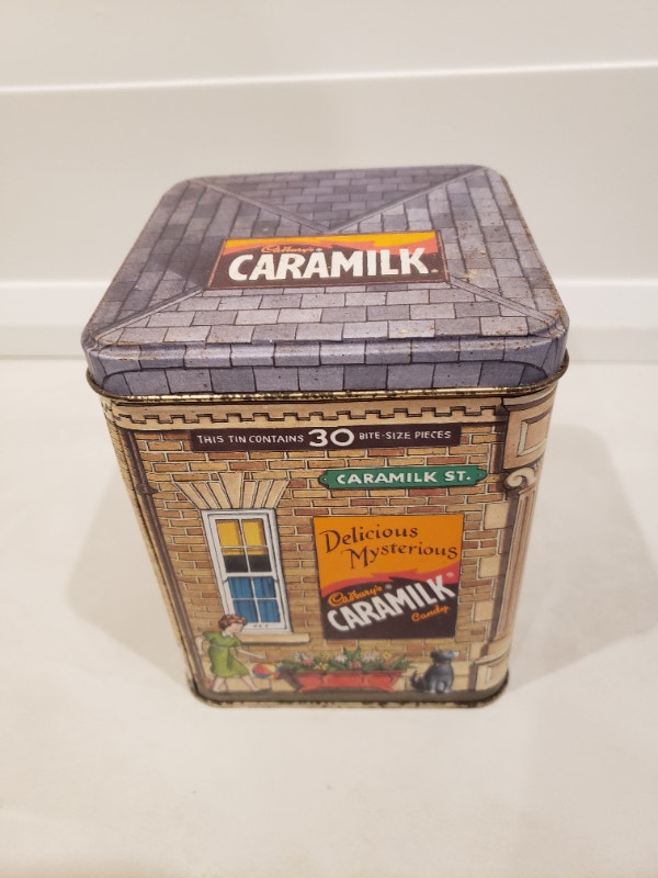 Cadbury's Caramilk Candy vintage tin - photo 5