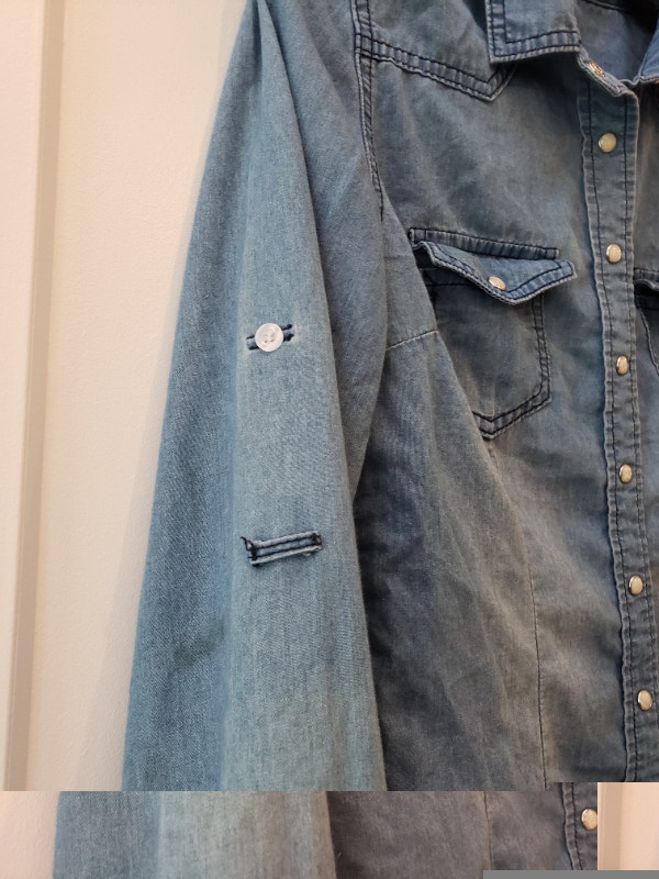 Nice GIrl Size Small Women's Blue Jean Button Up Long Sleeve Top - photo 2