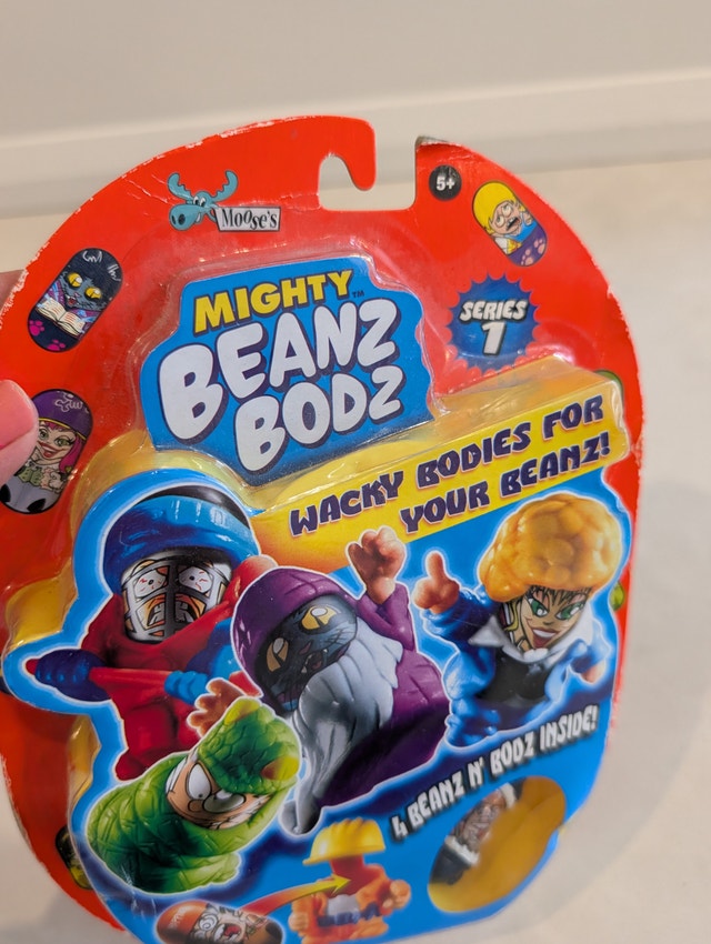 NIB Mighty Beanz Bodz Series #1 4 Beanz & Bodz Classic Series 20