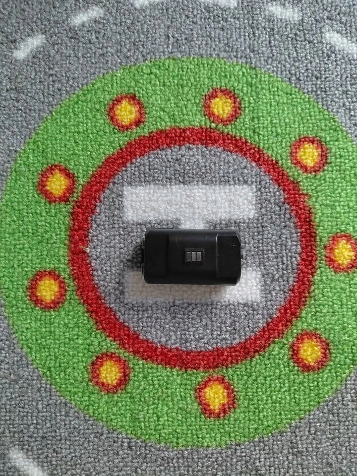 Xbox rechargeable battery (controller sold separately) - photo 2