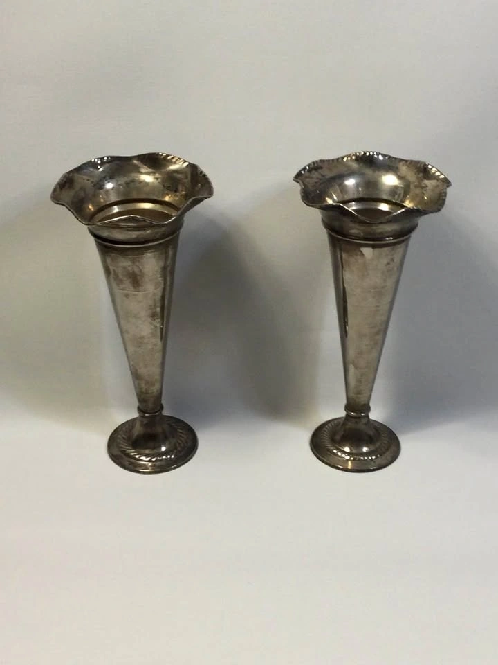 ⚽️Pair of Vintage Silver-Plated Bud Vases 12” tall