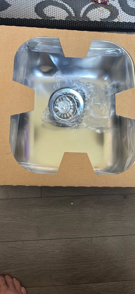 Stainless steel kitchen sink - photo 3