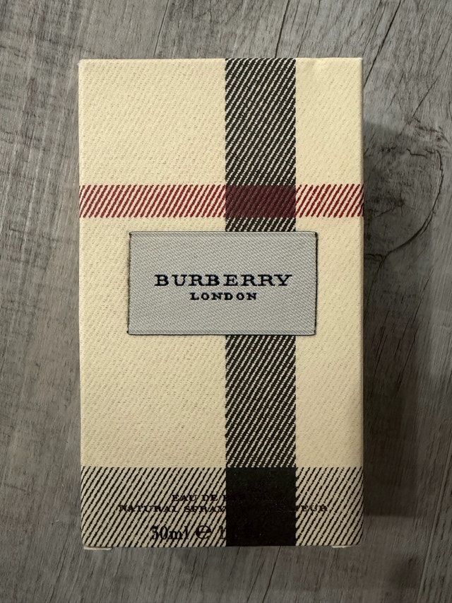NEW - Burberry London Eau de Parfume 50ml - photo 2