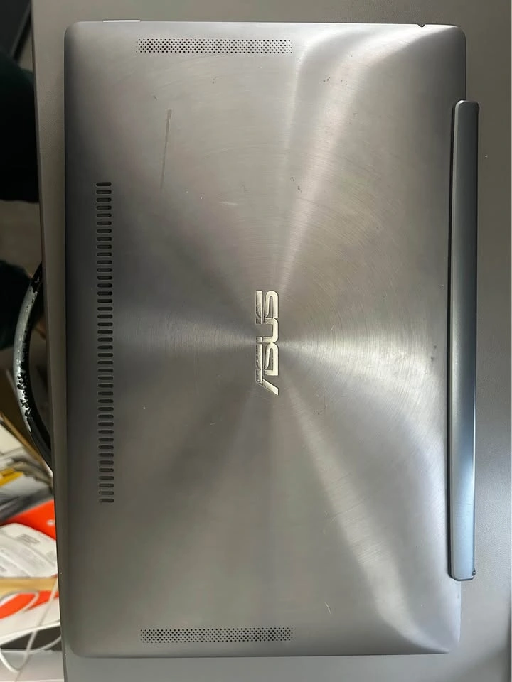 ASUS TX300CA Laptop – Intel i5 / 4GB RAM / Fresh Windows 10 - photo 2