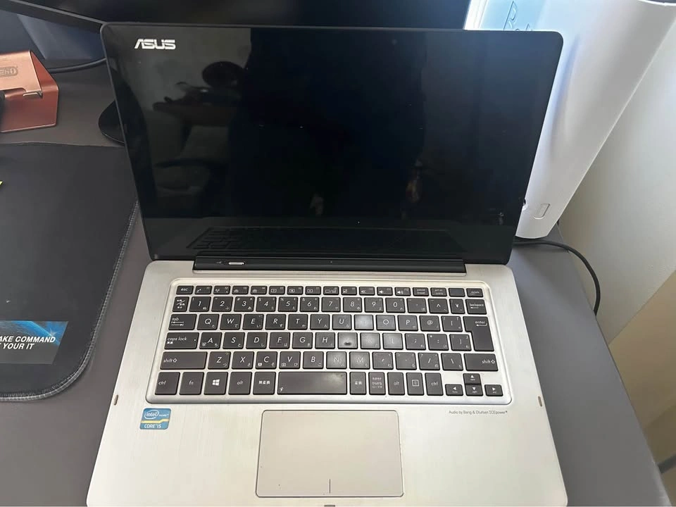 ASUS TX300CA Laptop – Intel i5 / 4GB RAM / Fresh Windows 10 - photo 3