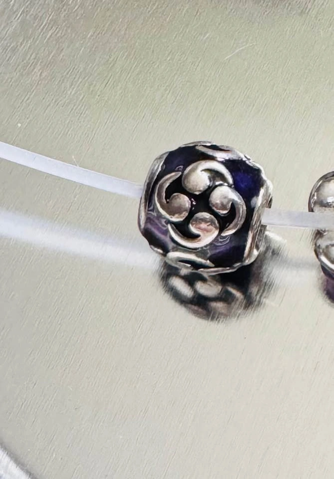 Authentic Pandora Zen charm - photo 2