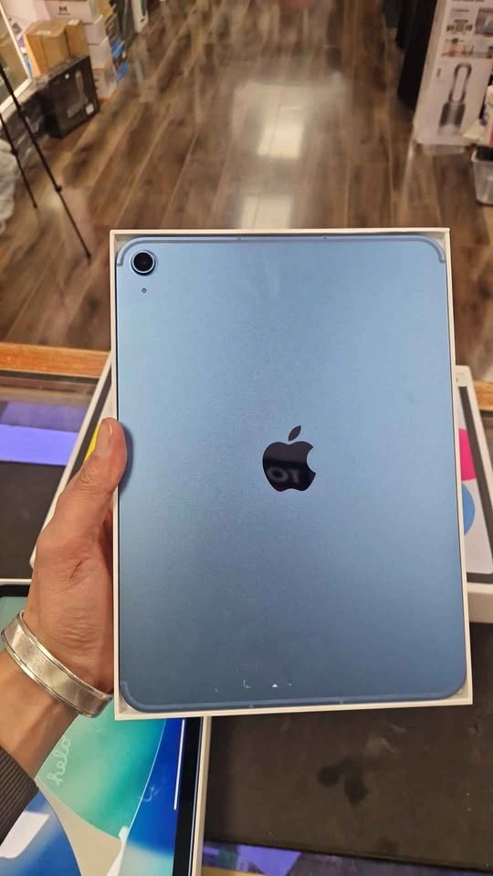 Apple Ipad 11th gen A16 128GB LTE - photo 2