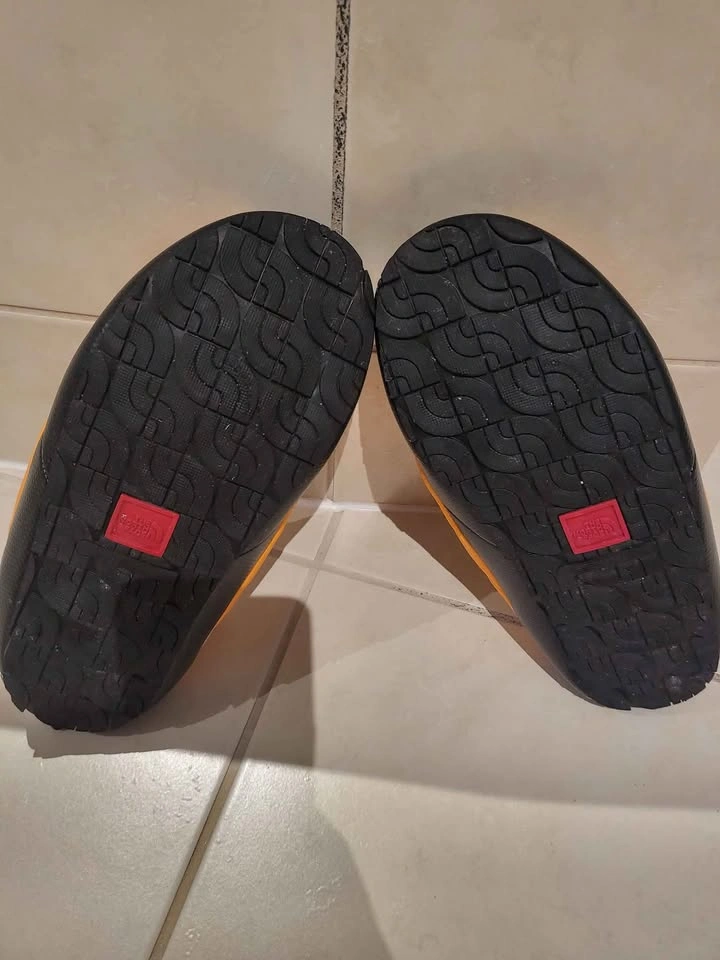 Northface slip-on Men's Size 7 - photo 4