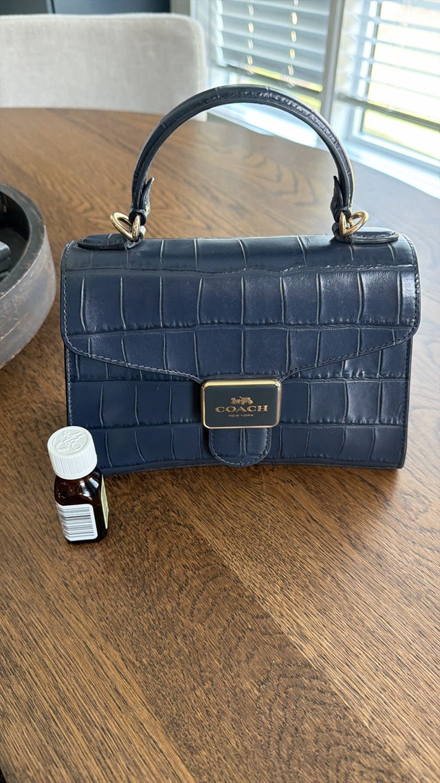 Coach Pepper Saychel Croc Embossed Leather - photo 2