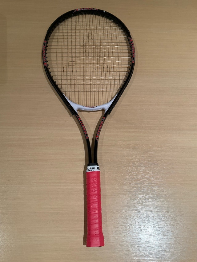 Atomica Tennis Racket