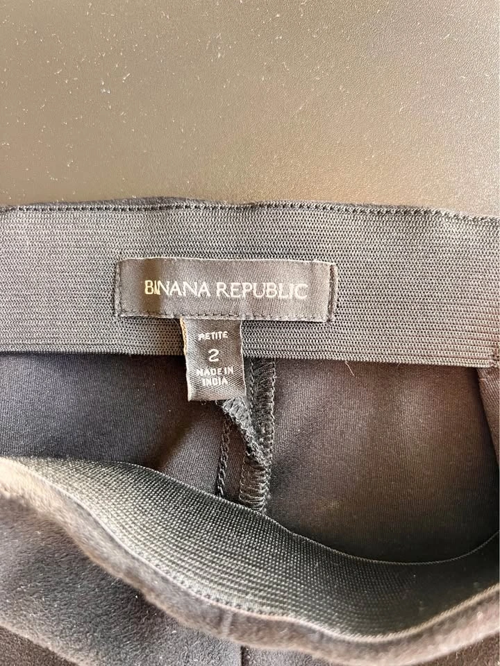 Banana Republic Devon Black Petite 2 Pants - photo 3