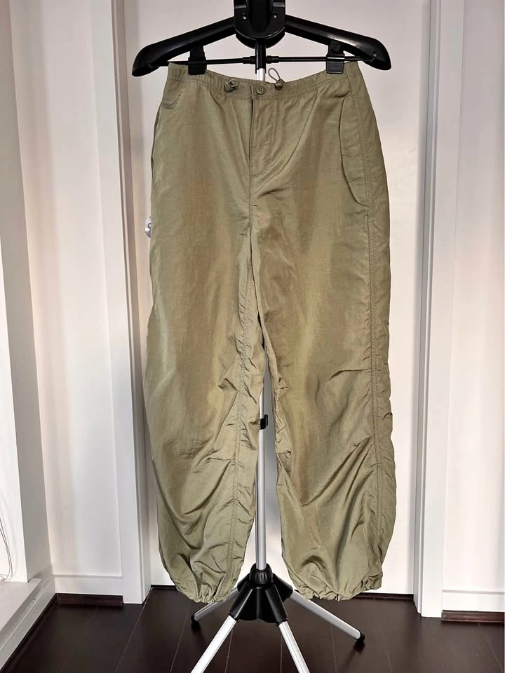 TNA Olive Green Cargo Joggers XS