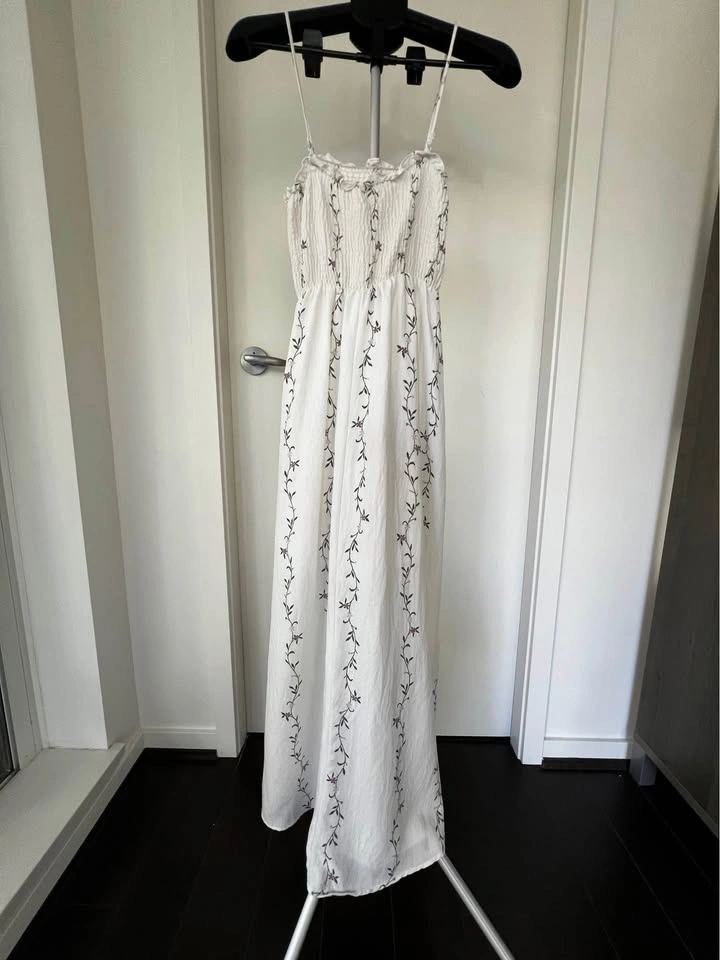 SADIE AND SAGE WHITE FLORAL MAXI DRESS - photo 2