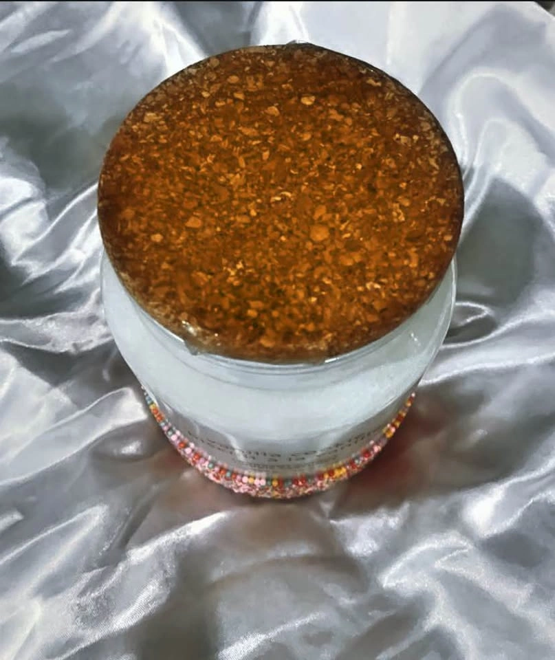 BRAND NEW: Viral Sprinkle Cookie Fragrant Candle - photo 3