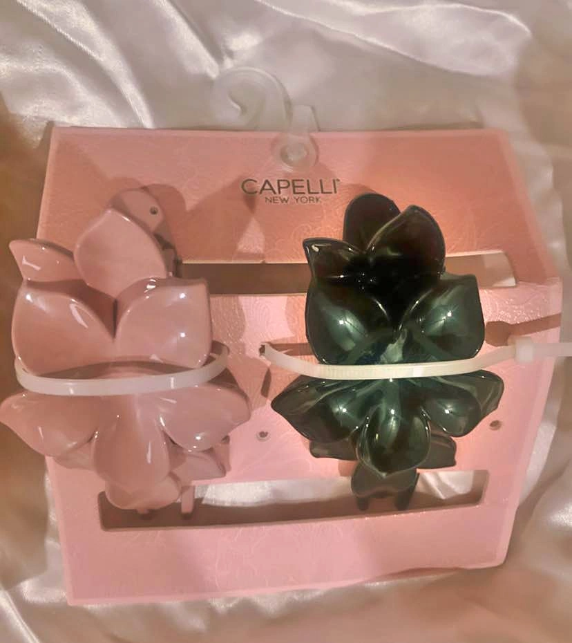 Capelli New York Flower Hair Claw Clips