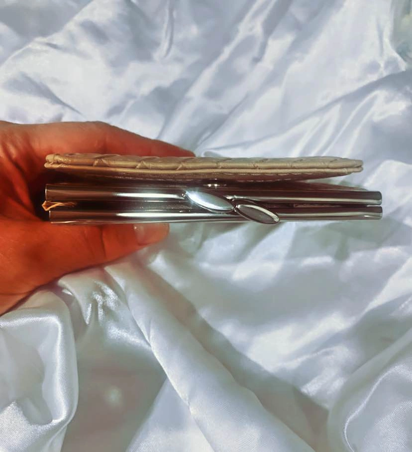 🚨 FAST SALE: Luxury Zip-Around Clutch Wallet - photo 3