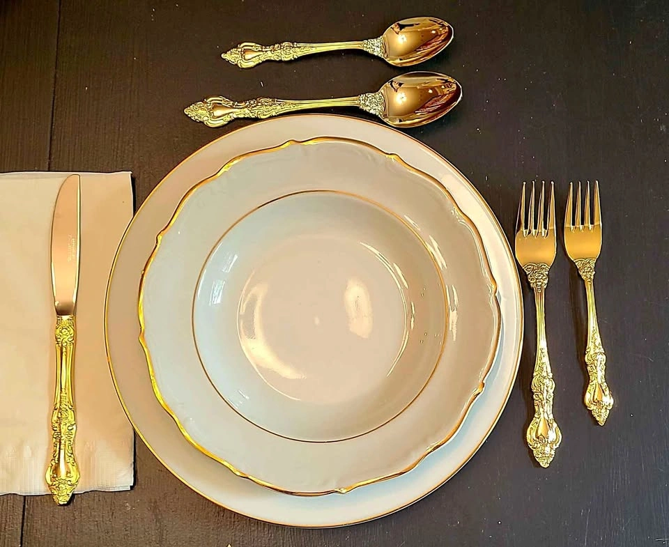 Vintage Northcraft 24K Gold-Plated 80-Piece Cutlery Set