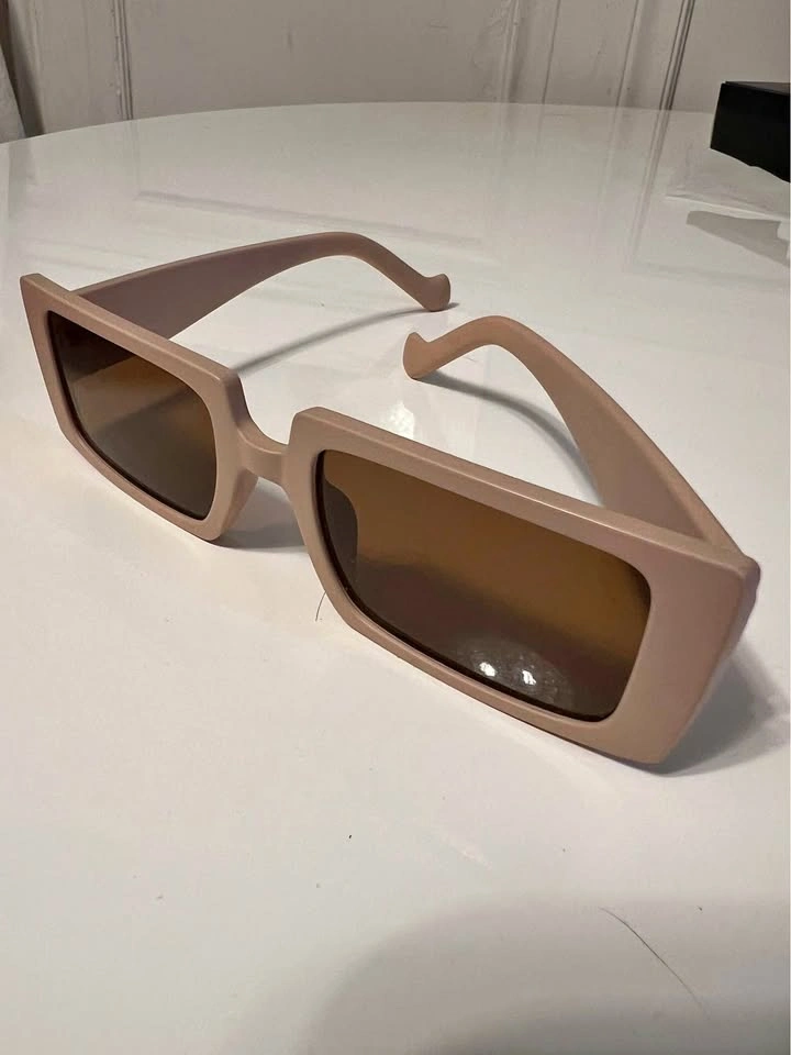 ⚽ Pink sunglass - New