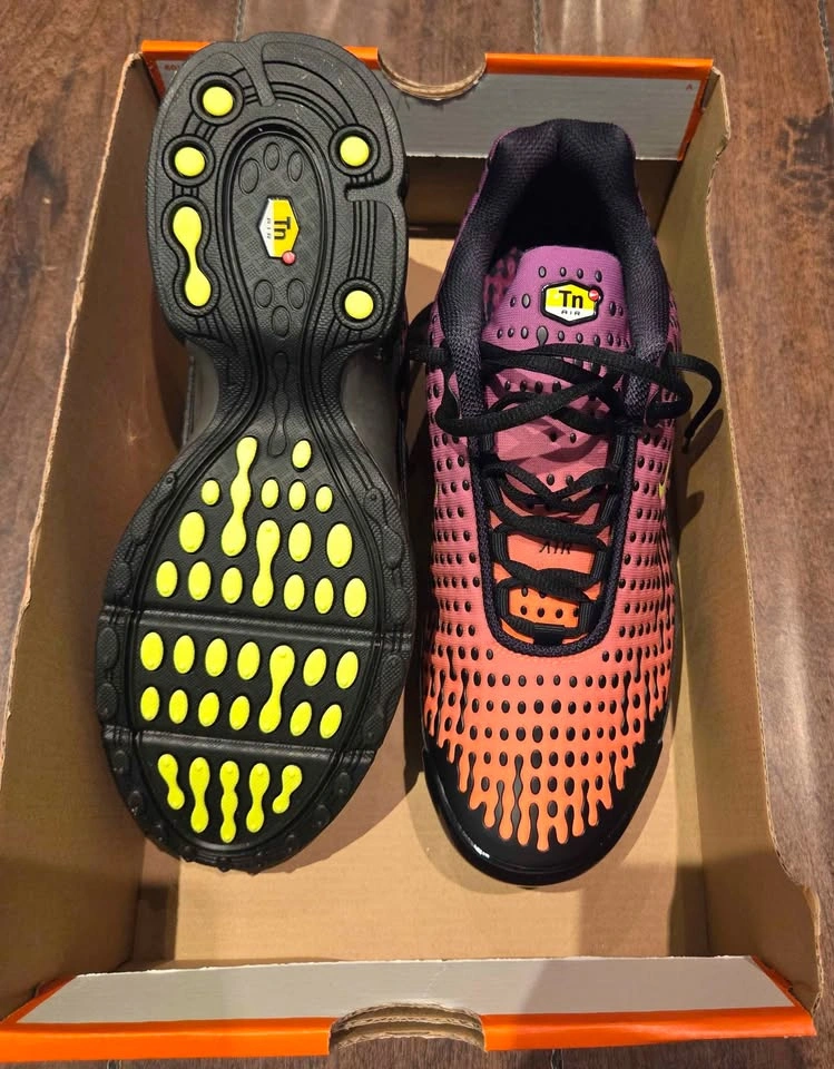 Air max plus size 9.5 - photo 2