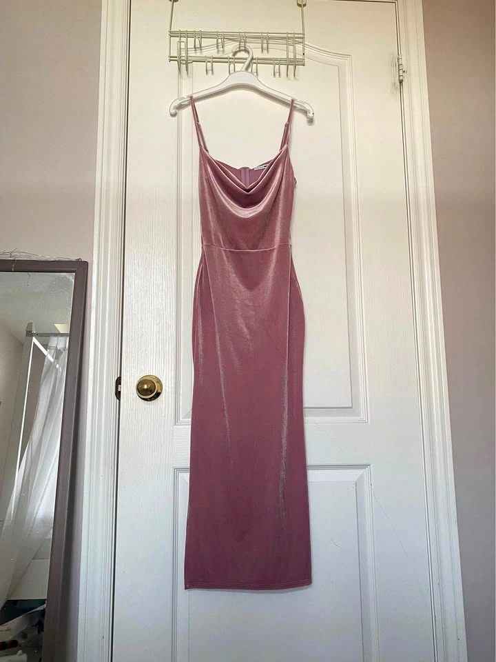 Y2K VELVET PINK DRESS