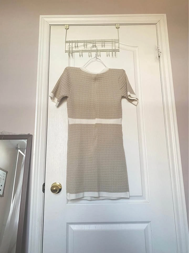 Beige preppy dress - photo 4