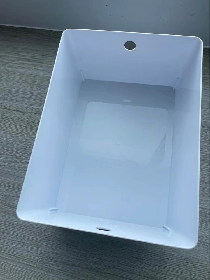 Stackable plastic box with a lid - photo 2