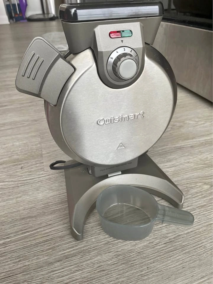 Waffle maker
