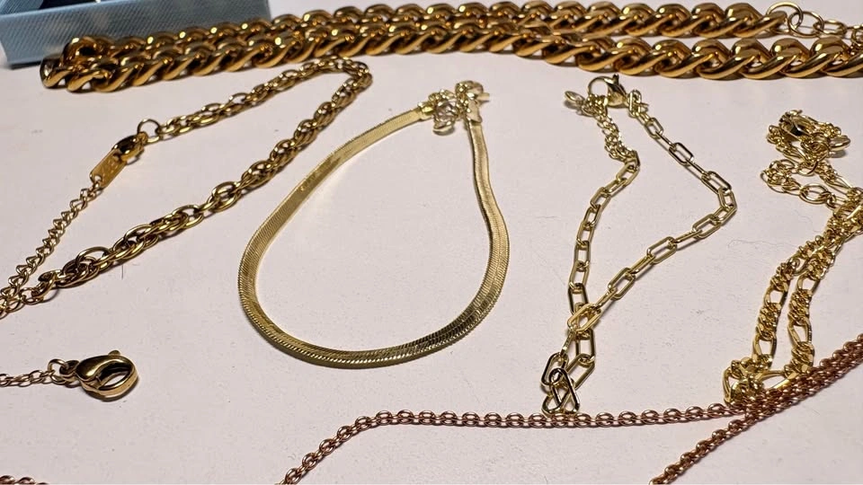 Fashion Jewellery Lot | Necklaces, Bracelet, Earrings | $80 - photo 5